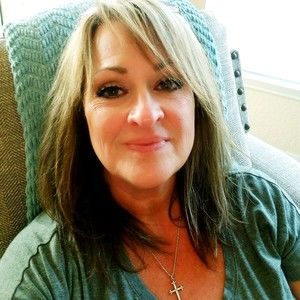 Meet your Posher, Dana